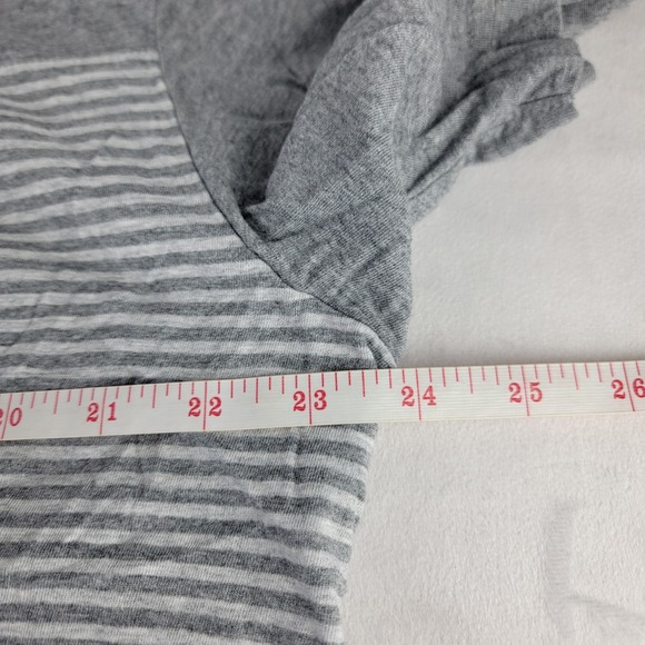 Travis Mathew Polo Shirt Mens XL Golf Gray Stripe Cotton Modal Blend CH Logo - Picture 5 of 8